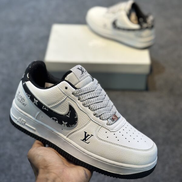 AIR FORCE-1 LV BLACK (OEM GRADE)