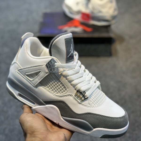 JORDAN-4 GREE SILVER (1.1 Grade)